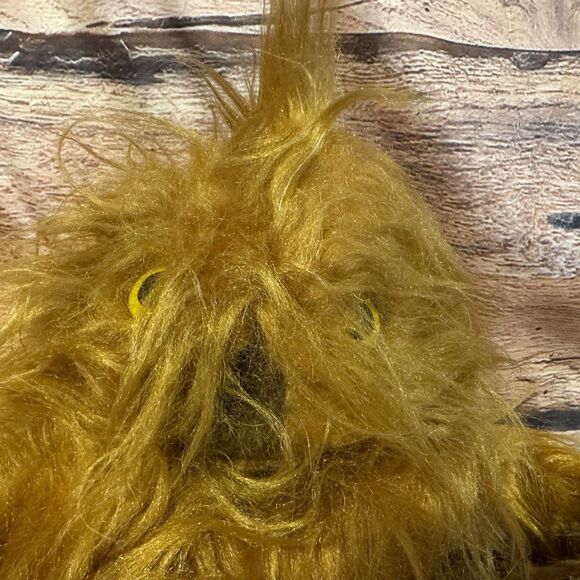 Vintage 1980 Furry Huggems Beaver Wrap Plush Puppet Squeaker Toy Hanging Brown - Picture 3 of 9